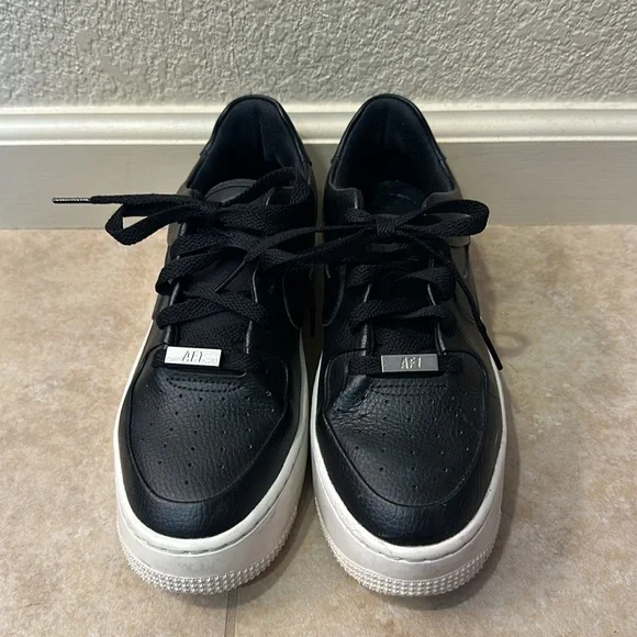 Nike Air Force 1 Sage Sneakers - Picture 3 of 6